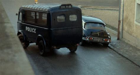 IMCDb Org 1950 Renault 1400 Kg Car R2061 In Laisse Aller C Est Une