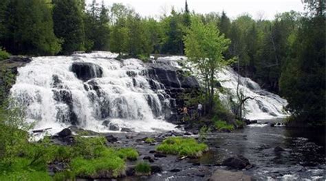 5 Captivating Waterfalls You Cant Miss In Michigans Upper Peninsula