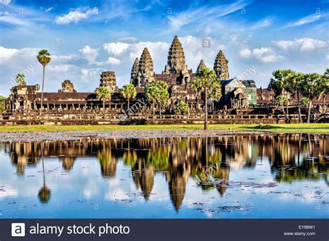 Angkor Wallpapers Top Free Angkor Backgrounds Wallpaperaccess