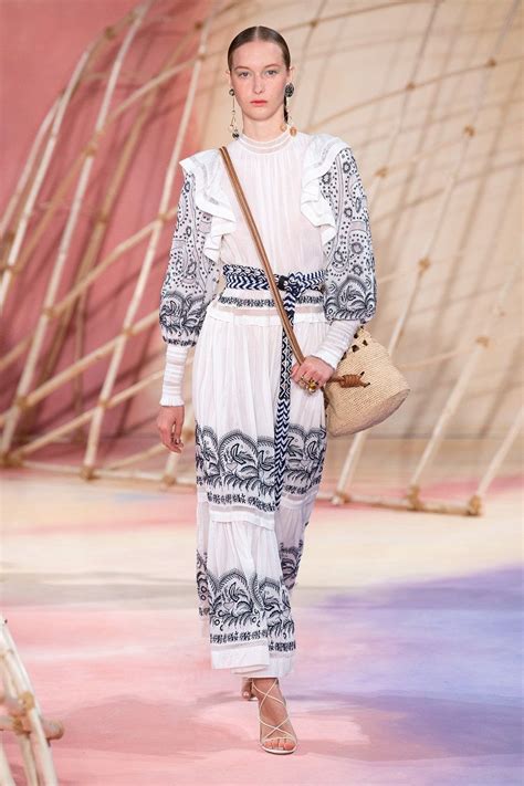 Ulla Johnson Spring 2020 Ready To Wear Fashion Show In 2020 Fashion