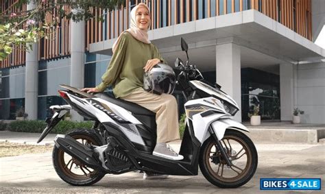 Honda Vario 125 2023 Scooter Price Specs And Features Bikes4Sale