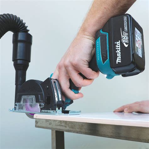 Makita Dmc Z V Cordless Brushless Compact Disc Cutter Mm Body Only