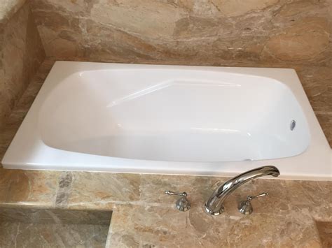 An Elegant Jacuzzi Tub Conversion R Construction