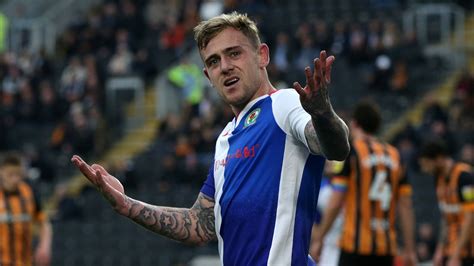 Efl Goals And Round Up Blackburn Burnley Win Michael Carricks