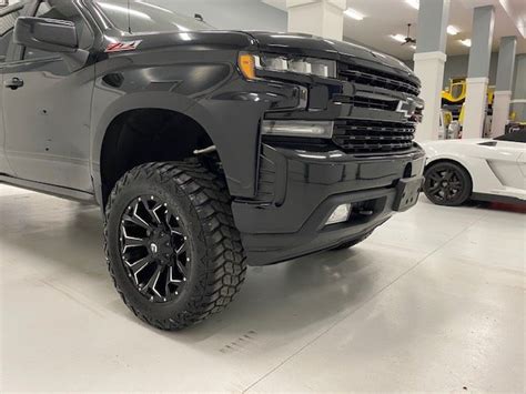 2019 Chevrolet Silverado Z71 Rst Edition 4x4 Lifted Crew Cab Pickup For