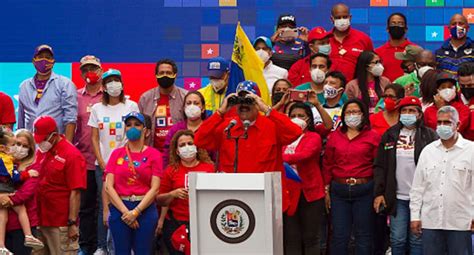 Maduro dice que si la oposición gana elecciones él se retira