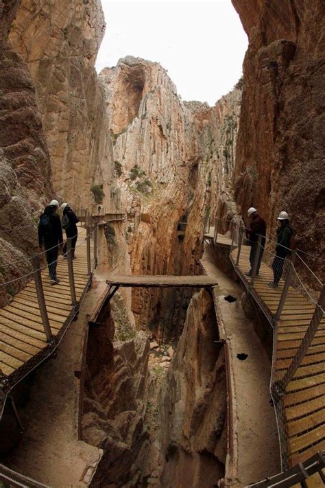 World Deadliest Pathway Places To Travel Places To Visit Scary Places