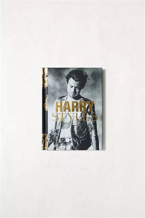 Harry Styles Por Alex Bilmes Urban Outfitters Es