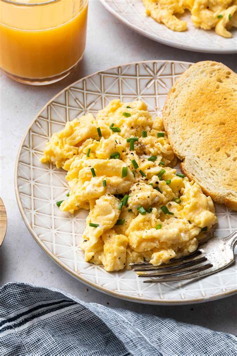 Scrambled Eggs without Milk (Dairy Free Eggs) - Simply Whisked