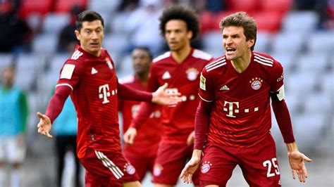 FC Bayern München Thomas Müller zum zweiten Mal positiv auf Corona