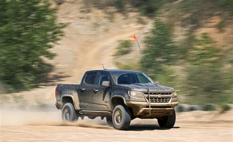 2018 Chevrolet Colorado | Performance and Driving Impressions Review ...