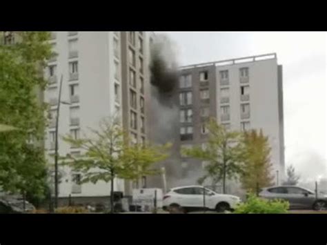 Incendie volontaire à La Chapelle Saint Luc YouTube