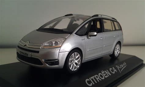 Miniatures Citroën Citroën C4 Grand Picasso Norev 1 43