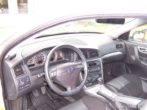 2006 Volvo S60 - Interior Pictures - CarGurus