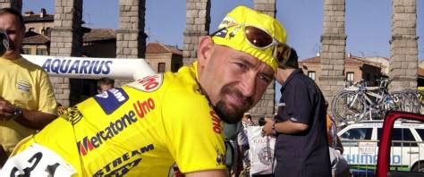 Marco Pantani La Procura Riapre Le Indagini Sul Giro D Italia Del 99