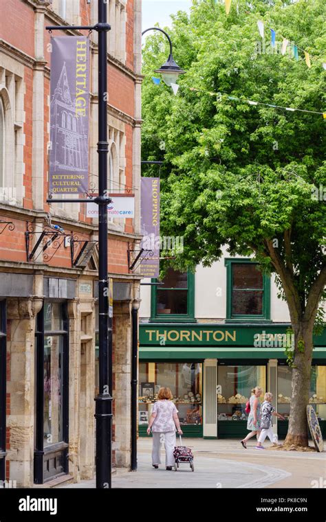 Shops Kettering Northamptonshire Hi Res Stock Photography And Images