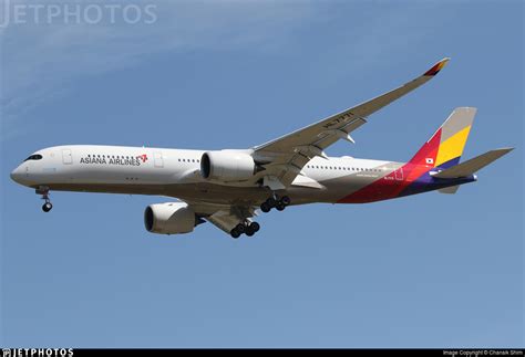 HL7771 Airbus A350 941 Asiana Airlines Chansik Shim JetPhotos