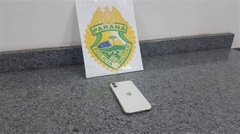 Homem Espancado Por Populares Ap S Tentar Roubar Celular No