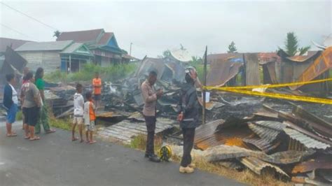 Pasar Mumanjakoa Wet Terbakar Kios Dan Rumah Dinas Perhubungan