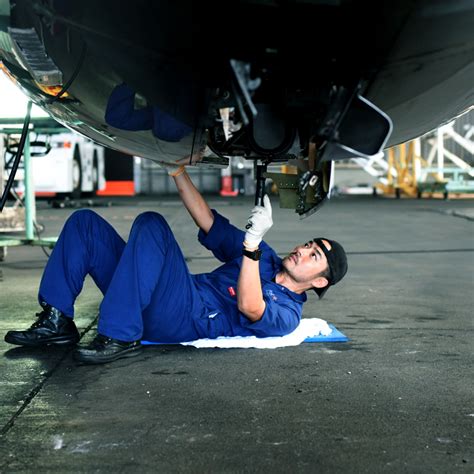 航空機の整備現場を密着取材、lccジェットスター・ジャパンの「安全」と「安心」を確保する舞台裏とは？（pr）｜トラベルボイス（観光産業ニュース）