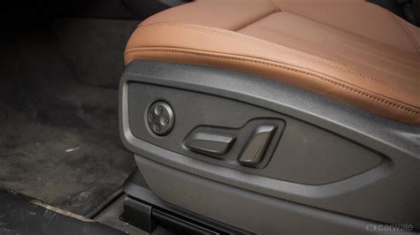 Q5 Seat Adjustment Electric For Front Passenger Image Q5 Photos In India Carwale