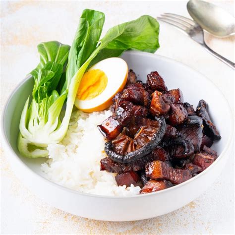 Braised Pork Belly With Egg