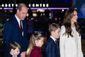 Kate William Et Leurs Trois Enfants R Unis Pour Le Traditionnel