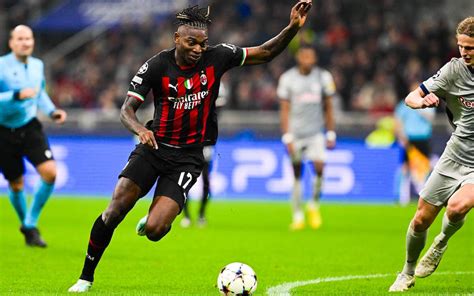 MN Milan Could Consider Short Term Renewal For Leao The Latest Figures