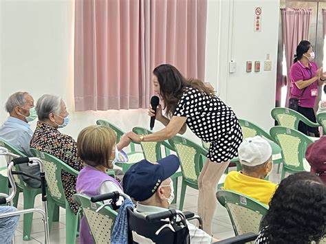 華夏歌友群星會 榮家長輩齊聲讚 國軍退除役官兵輔導委員會 高雄榮譽國民之家