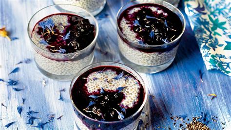 La Recette De Pudding De Myrtilles Et Graines De Chia D Amandine Geers