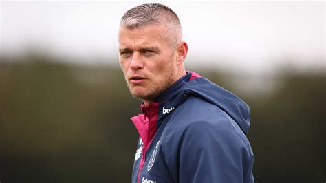 Paul Konchesky departs West Ham United | West Ham United F.C.