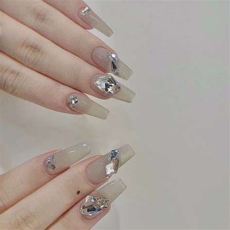 Churchf Short Almond False Nails Silver Star Full Cover Press On Nails