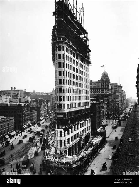 NYC Flatiron Building Construction 1901 Stock Photo Alamy