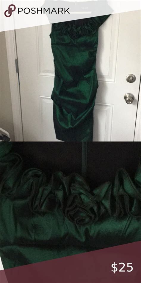 Emerald green dress | Green dress, Emerald green dresses, Dress