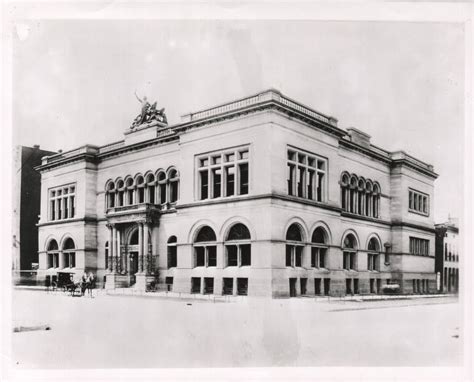 Indianapolis Public Library - indyencyclopedia.org