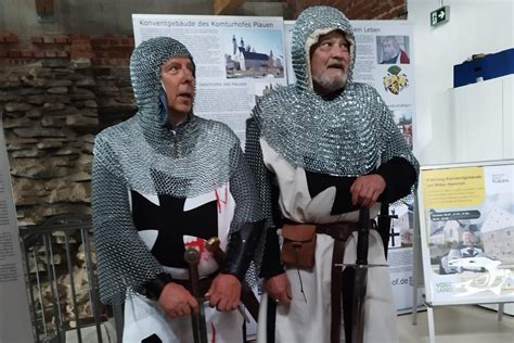 Posse Um Messerverbot Auf Plauener Weihnachtsmarkt Rathaus Polizei