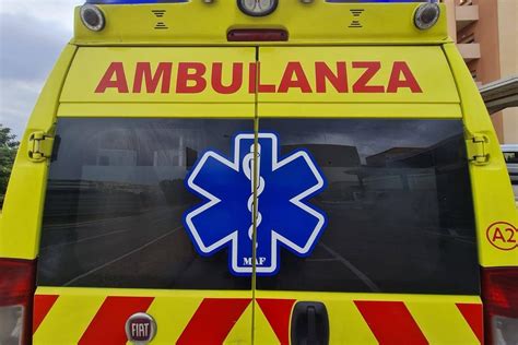 Ciclista Anziano Gravemente Ferito Dopo Un Incidente Con Un Quad