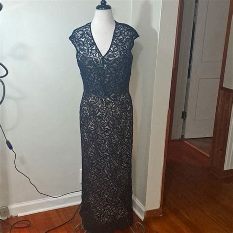Theia Dresses Theia A Night To Remember Black And Nude Lace Maxi Msrp Poshmark