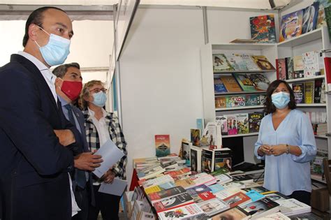 Torrelavega Cruce De Caminos Torrelavega Inaugurada La III Feria Del