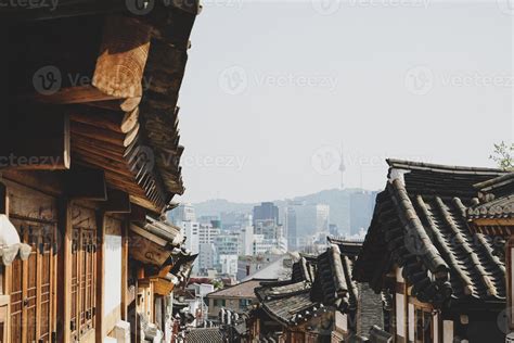 a traditional house in Seoul, Korea 9667159 Stock Photo at Vecteezy