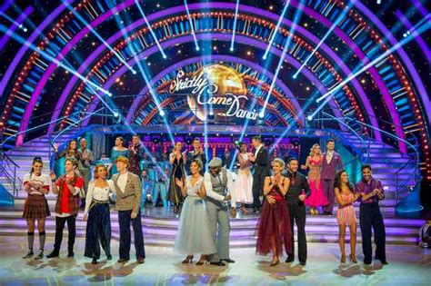 LIVE Strictly Come Dancing 2018 week 8 results: Who is top of the ...