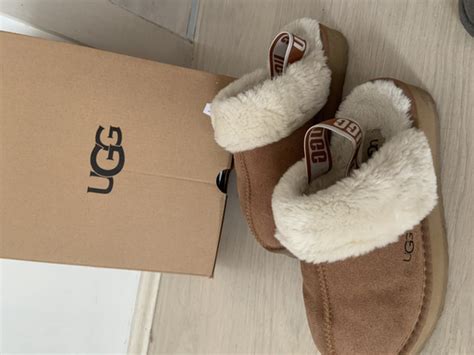 Ugg Sandale Novo Kru Evac Mojekrpice Rs