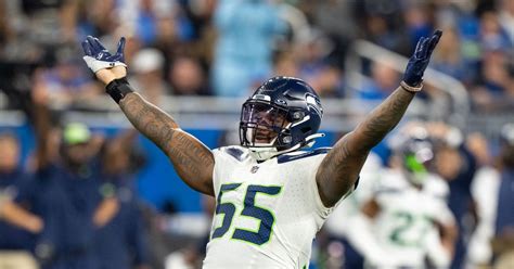 Injury Update Seahawks DE DreMont Jones Doubtful To Return V Panthers