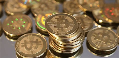 Bitcoin Surges Higher Narrows Gap To Record High 12 News