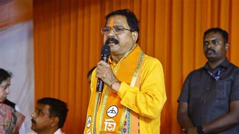 Aamshya Padavi Joins Shiv Sena In Presence Of Maharashtra Cm Eknath Shinde Shock To Uddhav