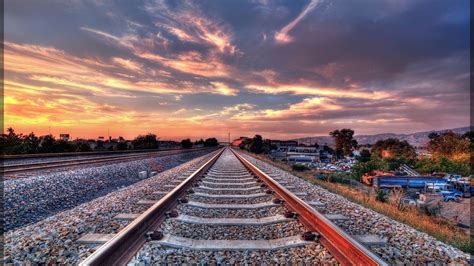 RElaxing-railroad-track-wallpapers-21 – Con-Cor Model Trains