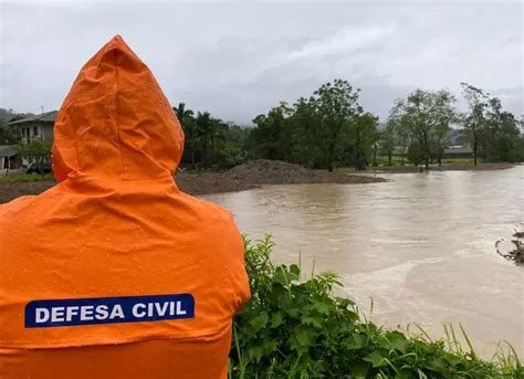 Defesa Civil Segue Com Alerta Para Chuvas Intensas E Risco De