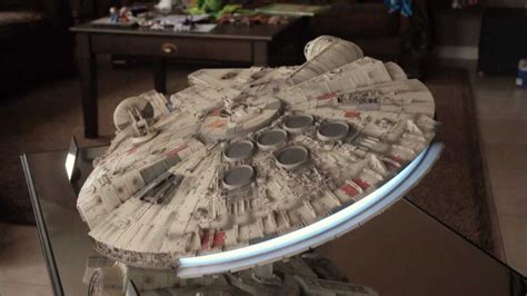 Star Wars Master Replicas Millennium Falcon - YouTube