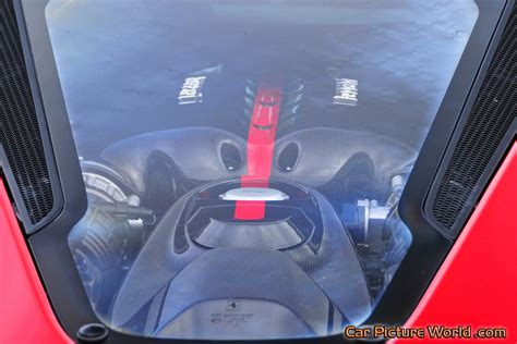 LaFerrari Engine Picture