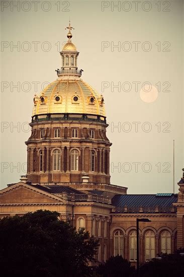 Entrance To State Capitol Building Photo Henryk Sadura Photo12